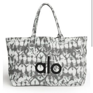 alo shopper tote BRAND NEW